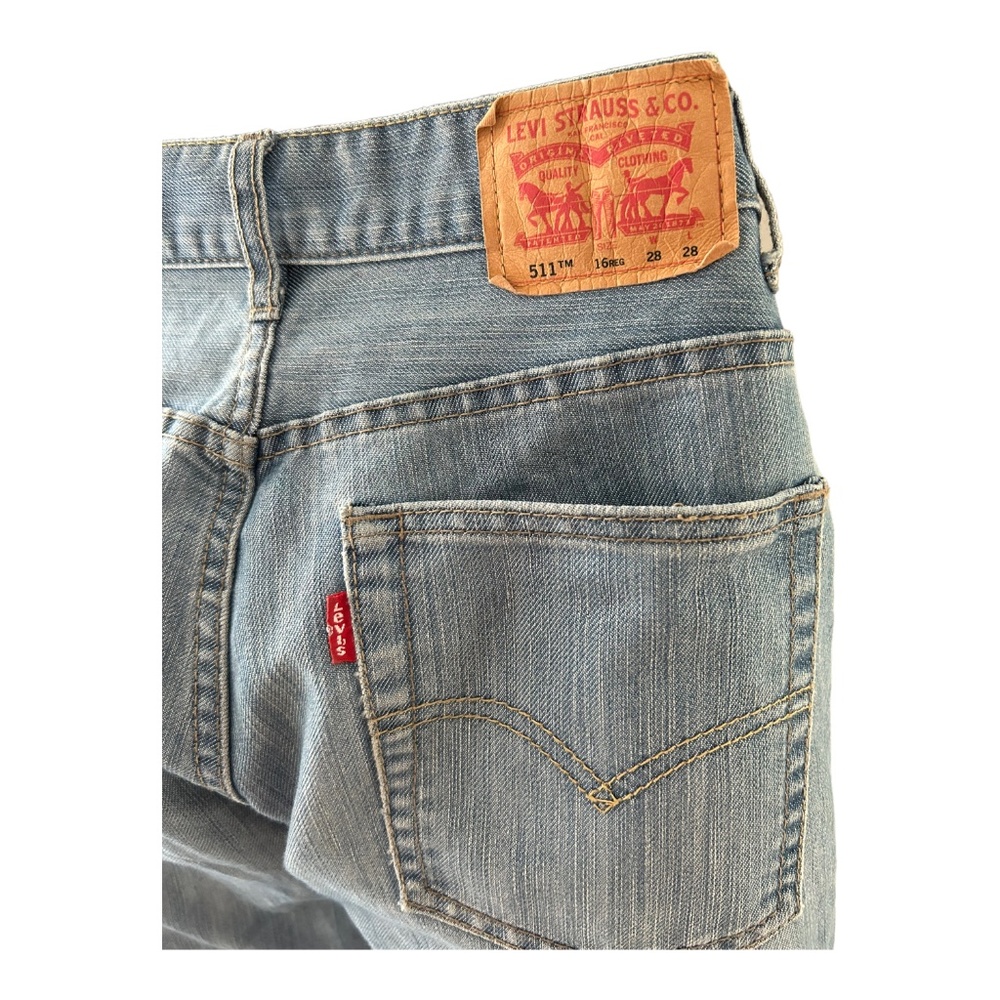 Levi’s Red Tab Slim